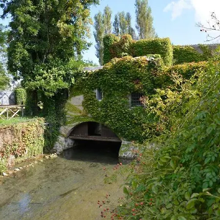Sleeps 14 * Marta